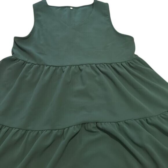 Sleeveless Dark Green Tiered Womens Dress With Flowy Design & Round Neckline L - Picture 2 of 7